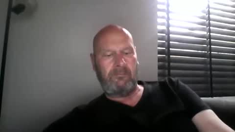 bigmike3339 online show from September 18, 7:34 am