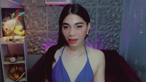 kiaaannaaaa online show from March 26, 5:46 am