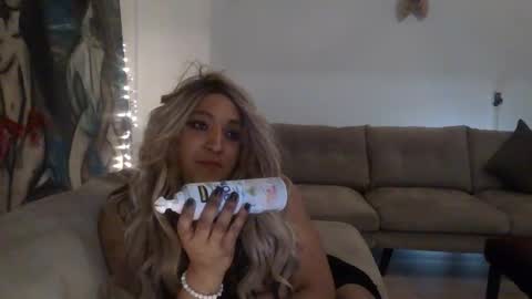 Shemale Anna online show from December 20, 2:40 am