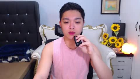 Snapshot of bigshowforyouxx chatting on March 4, 8:13 am Jay online show from March 4, 8:13 am