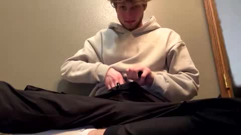 bigskinnyboyshh online show from January 29, 5:19 am