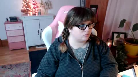 Morgan Lafeuille online show from December 20, 2:08 am