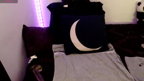 Nichole lights online show from February 14, 9:39 pm