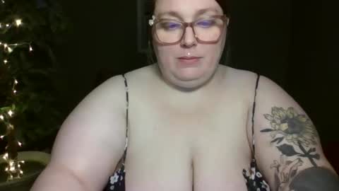 bigtittybbw online show from January 11, 6:24 am
