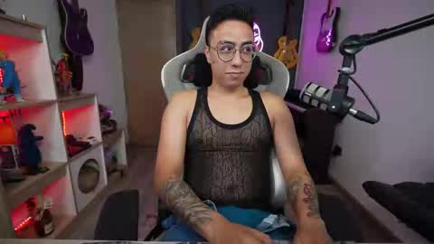 bigxboy96 online show from October 9, 3:45 am