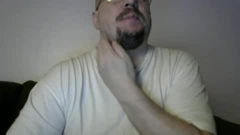 bigxcountry_39 online show from February 16, 3:59 am