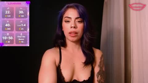 biigbooty_ online show from May 18, 4:07 am