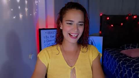 Snapshot of biikergiirl chatting on February 10, 4:30 am Biikergiirl online show from February 10, 4:30 am