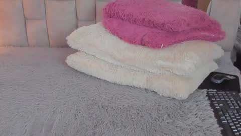 Snapshot of bilie_rouse1 chatting on February 7, 9:37 am Bilie online show from February 7, 9:37 am