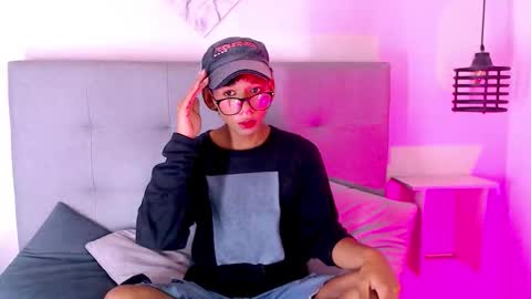 B-I-L-L-I-E 3 online show from September 21, 4:27 am