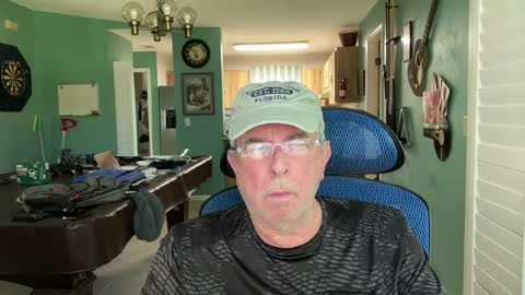 billphill22 online show from July 7, 9:52 pm
