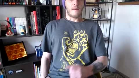 Snapshot of billy_fingercut chatting on February 21, 9:13 am Billy FingerCut online show from February 21, 9:13 am