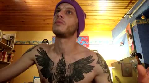 Snapshot of billy_fingercut chatting on January 31, 4:27 pm Billy FingerCut online show from January 31, 4:27 pm