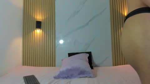 Sam online show from November 25, 11:42 am