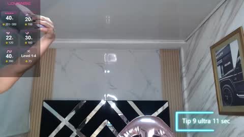 Snapshot of bily_takure_v chatting on March 1, 10:24 am Live 1000pm 600am COLOMBIAN HOUR online show from March 1, 10:24 am