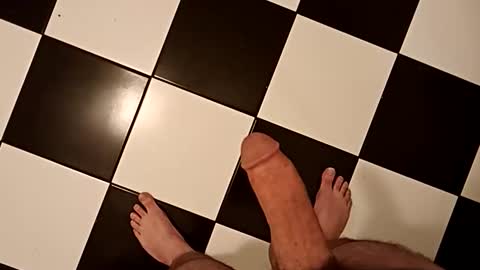 bingus300 online show from April 18, 6:59 am