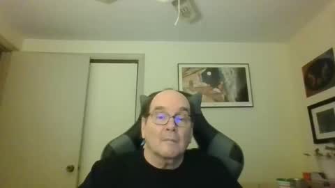 Bink195234 online show from January 18, 9:45 pm