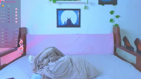 Sarah online show from November 28, 7:48 am