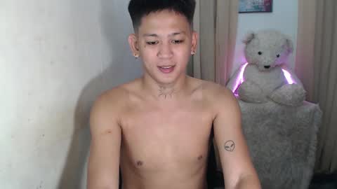 alex online show from October 27, 7:08 am