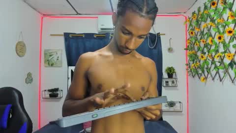 Snapshot of bj_black chatting on September 10, 5:08 am bj_black online show from September 10, 5:08 am