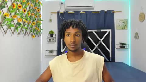 Snapshot of bj_black chatting on September 17, 5:44 am bj_black online show from September 17, 5:44 am