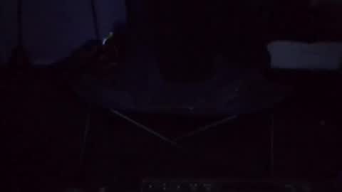 Snapshot of bjay18835 chatting on September 10, 2:01 am bjay18835 online show from September 10, 2:01 am