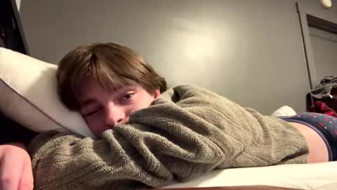 bkennedy829 online show from February 15, 6:48 am