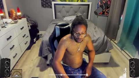 Plant Base Streamers From Pennsylvania online show from January 6, 10:47 pm