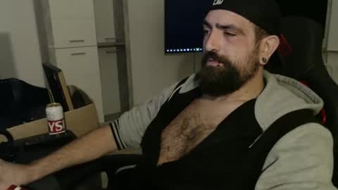 black_beard_slides online show from September 21, 5:50 pm