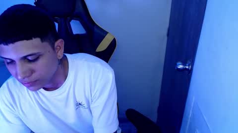 Black diamondd  online show from February 2, 8:38 pm