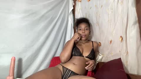 Snapshot of black_hot2024 chatting on February 8, 12:17 am MORENITA ISA online show from February 8, 12:17 am
