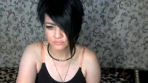Snapshot of black_hot_01 chatting on September 18, 6:39 am black_hot_01 online show from September 18, 6:39 am