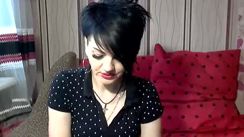 Snapshot of black_hot_01 chatting on February 7, 9:37 am black_hot_01 online show from February 7, 9:37 am