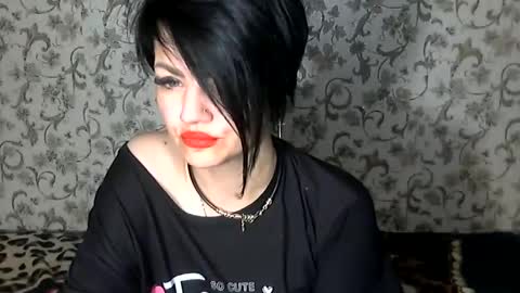 Snapshot of black_hot_01 chatting on September 15, 10:11 pm black_hot_01 online show from September 15, 10:11 pm
