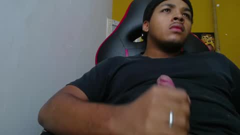Snapshot of black_king_241 chatting on February 18, 5:42 pm black_king_241 online show from February 18, 5:42 pm