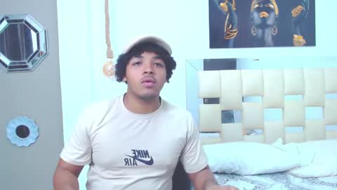 Snapshot of black_king_241 chatting on March 10, 2:50 am black_king_241 online show from March 10, 2:50 am