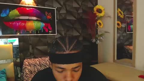 Snapshot of black_king_241 chatting on February 7, 1:53 pm black_king_241 online show from February 7, 1:53 pm