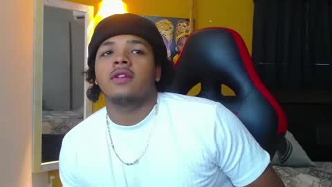 Snapshot of black_king_241 chatting on February 23, 6:23 pm black_king_241 online show from February 23, 6:23 pm