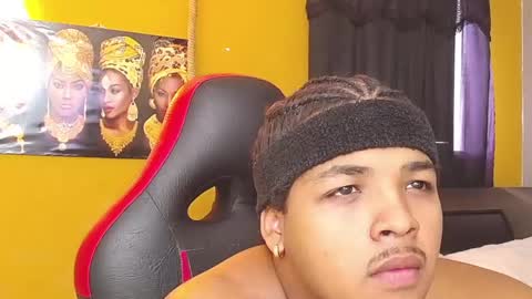Snapshot of black_king_241 chatting on February 11, 6:22 pm black_king_241 online show from February 11, 6:22 pm