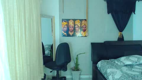 Snapshot of black_king_241 chatting on September 15, 4:03 am black_king_241 online show from September 15, 4:03 am