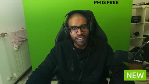 Snapshot of black_lollipop chatting on December 5, 10:39 pm Master online show from December 5, 10:39 pm