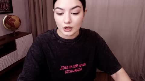 Mon Mon online show from October 19, 3:00 am