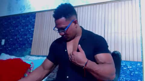 duglas online show from February 21, 5:49 pm