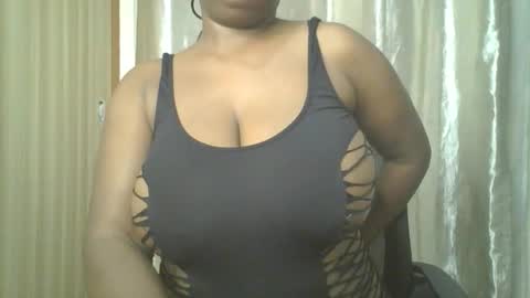 black_sexyfish online show from February 12, 12:14 am