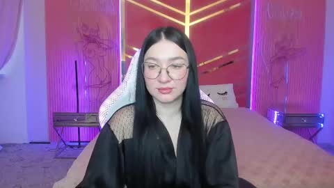 Katy online show from December 15, 7:57 am