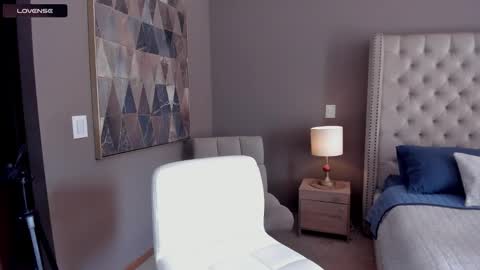 Inst  Blackcybergirl online show from December 3, 5:46 pm