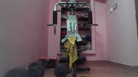 mani online show from November 9, 1:36 pm