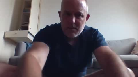 Snapshot of blackdog71 chatting on March 11, 2:53 am blackdog71 online show from March 11, 2:53 am