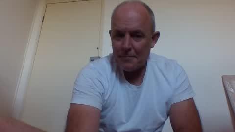 Snapshot of blackdog71 chatting on February 16, 6:54 am blackdog71 online show from February 16, 6:54 am