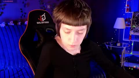 blackie online show from December 3, 8:20 pm